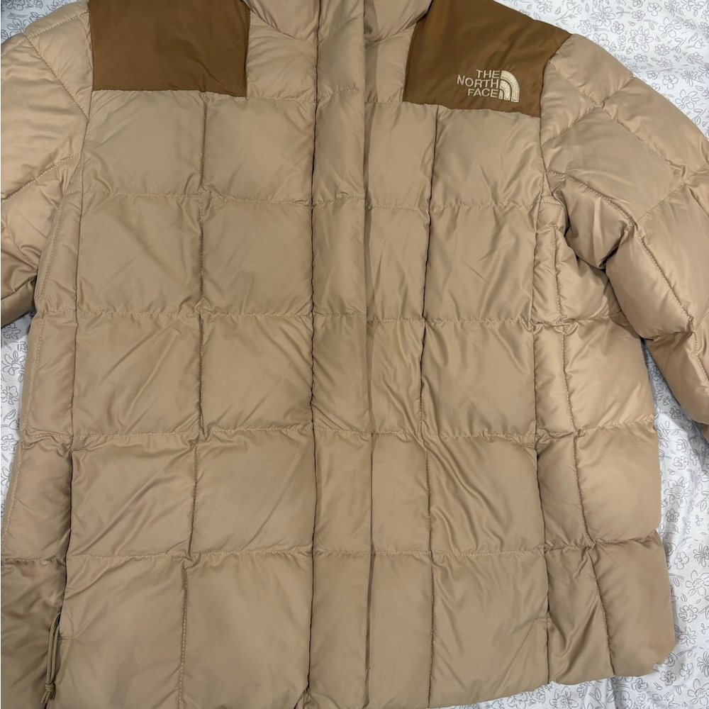 The North Face Beige Quilted 🧥